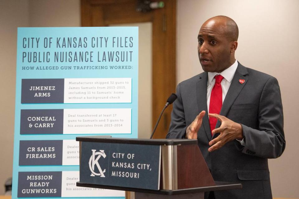 Kansas City Mayor Quinton Lucas announced Tuesday that the city is suing firearm businesses and individuals, claiming they formed a trafficking ring and provided guns to felons.