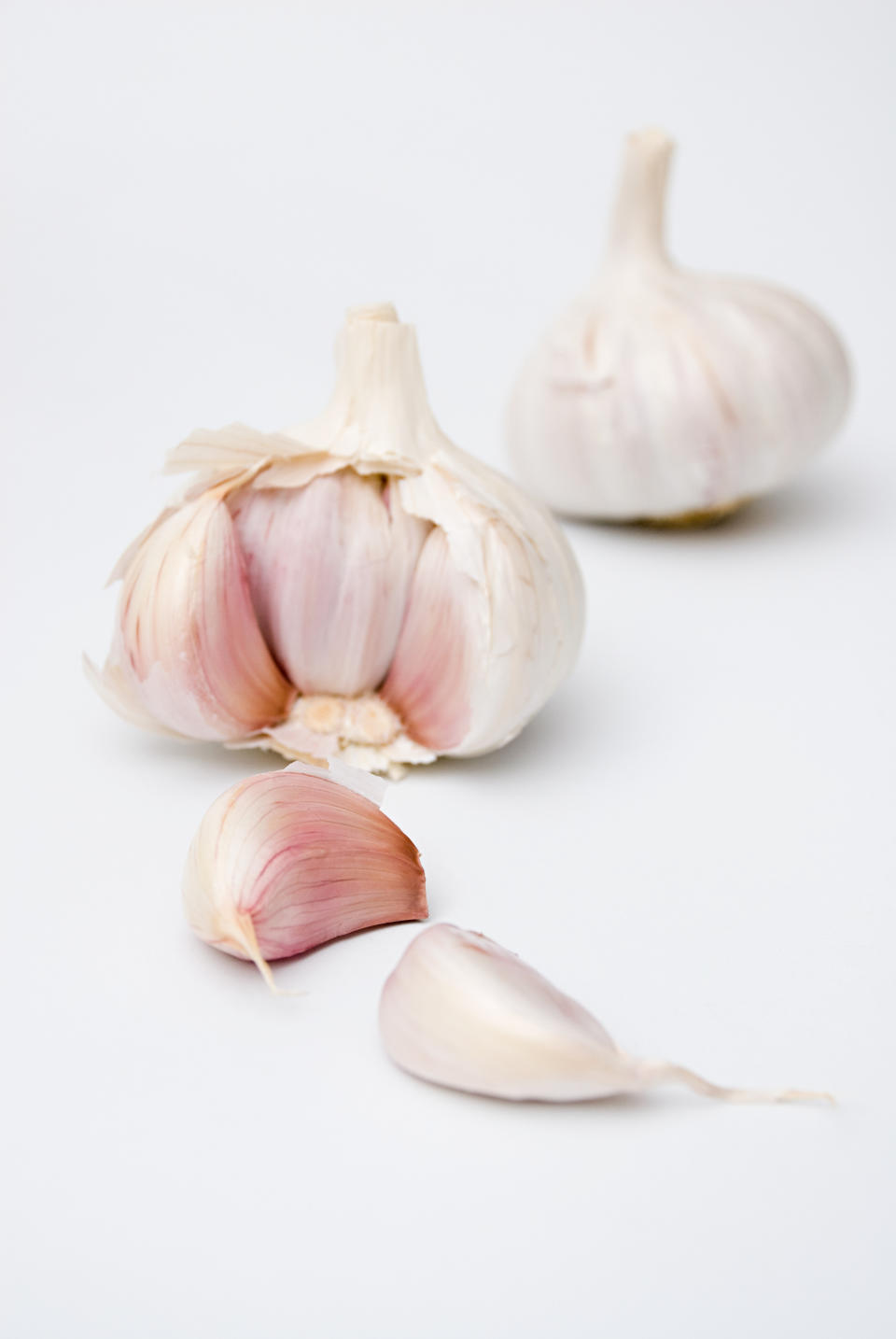 We're not sure why garlic <a href="http://www.thedailybeast.com/articles/2010/02/09/five-aphrodisiac-foods.html" target="_blank">appears on everyone's list</a> of aphrodisiac foods. We see it as more of an obstacle to intimacy. Anyone else?