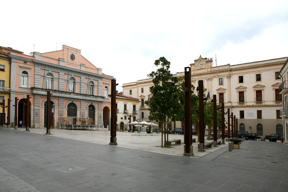 Per incontrare le prime province del Sud bisogna arrivare al 69° e al 70° posto, dove compaiono le lucane Potenza e Matera.