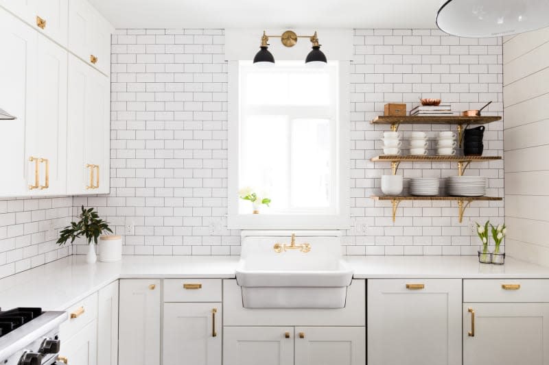 White kitchen