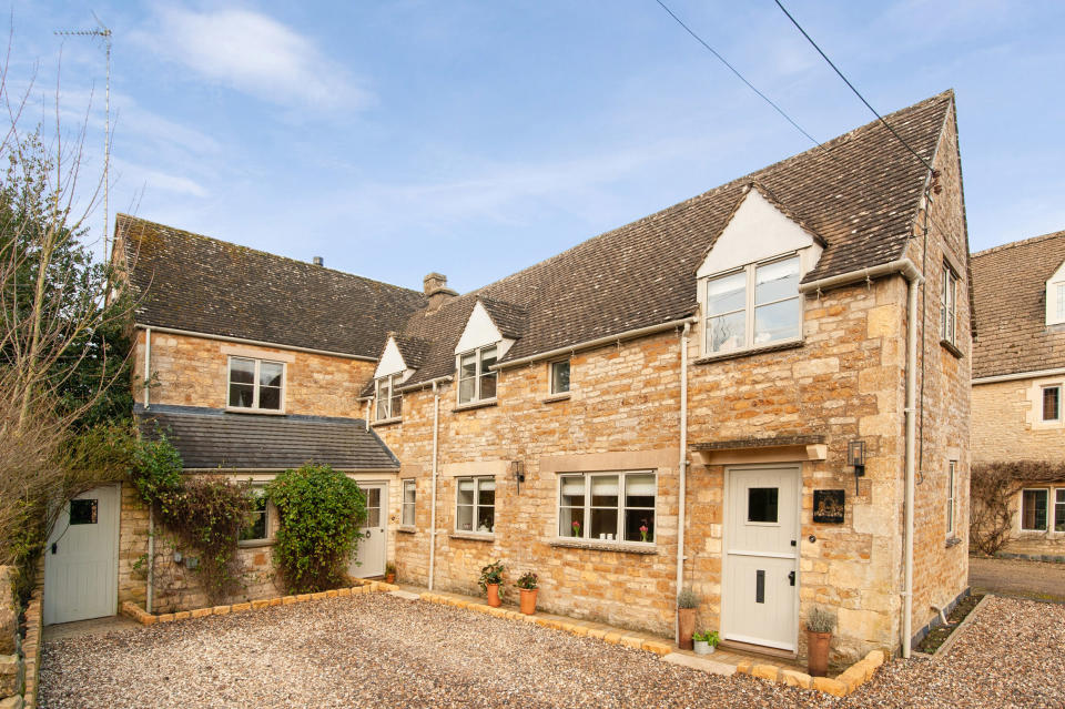 Bumble Bee Cottage, Great Rissington