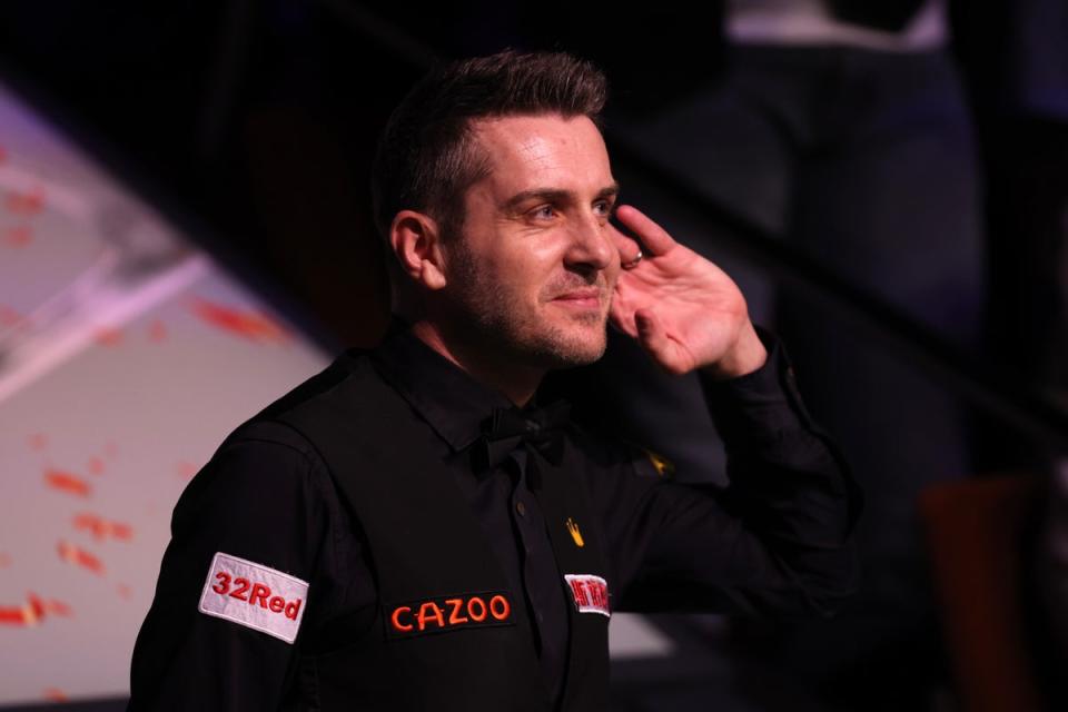 Mark Selby plays to the Crucible crowd (Getty Images)