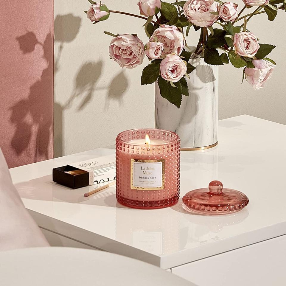 8) Damask Rose Candle