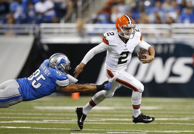 Johnny Manziel rushed for 27 yards on six attempts Saturday. (AP Photo)