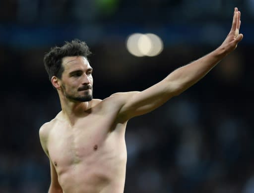 Mats Hummels will bid goodbye to Bayern Munich after three years at the club as he prepares to rejoin former club Borussia Dortmund