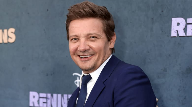 Jeremy Renner smiling