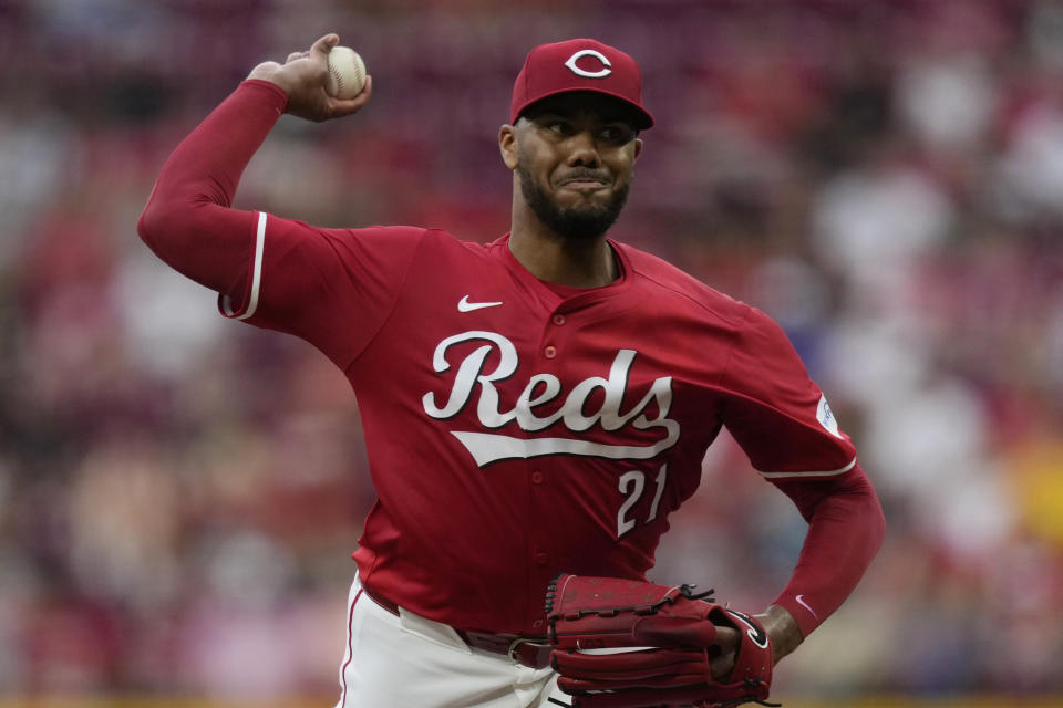 Cincinnati Reds starting pitcher Hunter Greene throws to a Pittsburgh Pirates batter during the first inning of a baseball game Tuesday, June 25, 2024, in Cincinnati. (AP Photo/Carolyn Kaster)