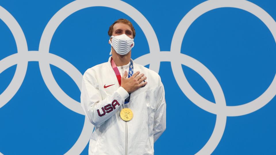 Image: Swimming - Men's 400m Individual Medley - Medal Ceremony (Kai Pfaffenbach / Reuters)