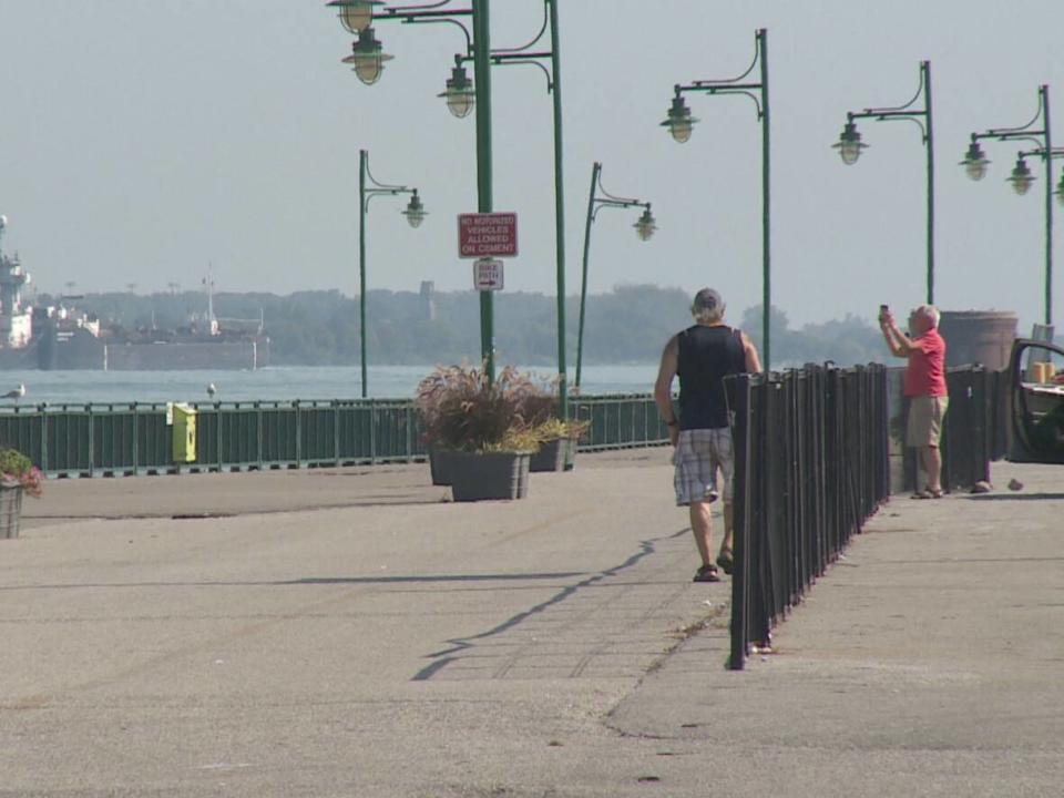 Environment Canada has issued a heat warning for Windsor-Essex and Chatham-Kent. The heat event will last Monday through Wednesday, the weather authority warns.  (Melissa Nakhavoly/CBC - image credit)