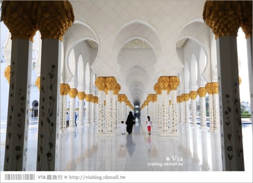 【阿布達比旅遊】謝赫扎耶德大清真寺(Sheikh Zayed Grand Mosque)～超美！世界造價最高的清真寺