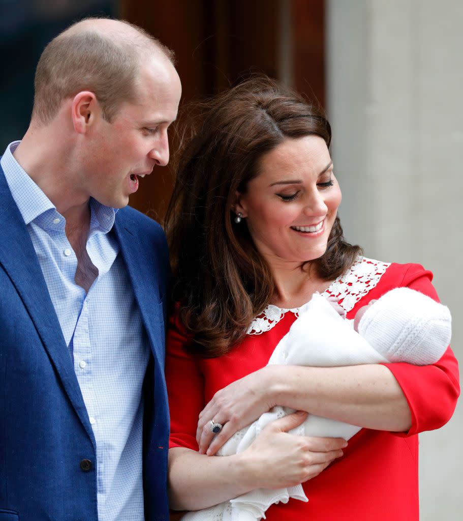 <p>Déjà vu in red! Kate’s cheerful red dress with white details was reminiscent of Diana’s dress when introducing baby Prince Harry. <a href="http://time.com/5193980/kate-middleton-first-post-partum-dress-after-giving-birth/" rel="nofollow noopener" target="_blank" data-ylk="slk:Time;elm:context_link;itc:0" class="link ">Time</a> said Twitter users also commented that the colors may be in honor of England’s patron saint, St. George, whose holiday happens to fall on the same day as the prince’s birth. </p>