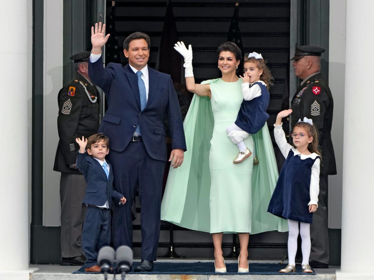 DeSantis casts himself as a national leader at his inauguration amid