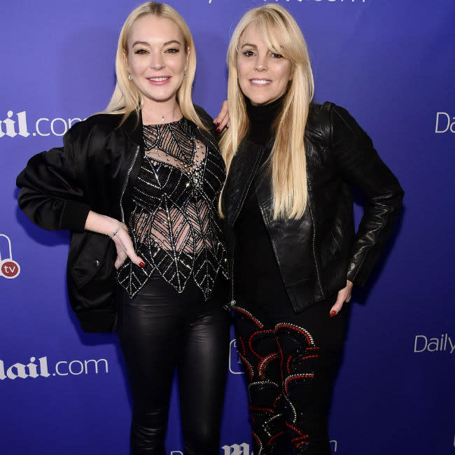 Lindsay y Dina Lohan credit:Bang Showbiz