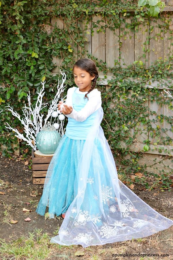 DIY Elsa from Frozen Costume