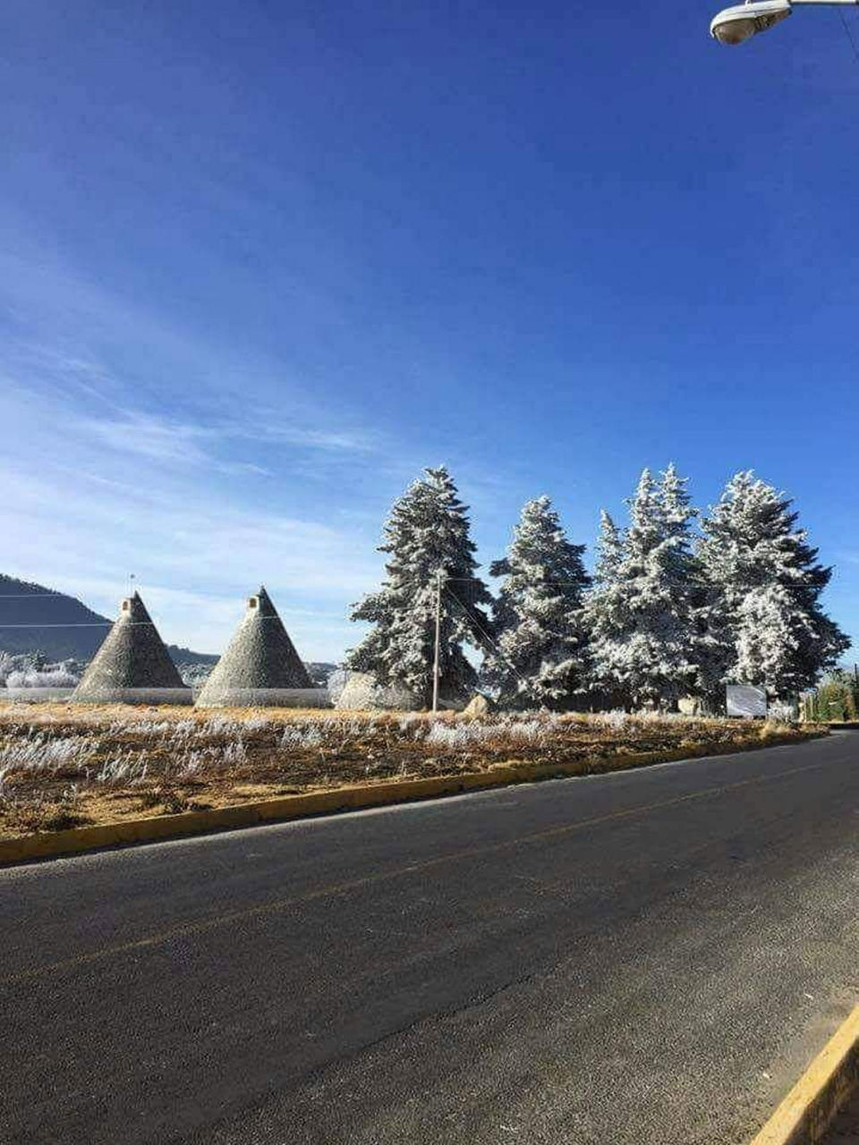 FOTOS: Tlaxcala se cubre de blanco por bajas temperaturas