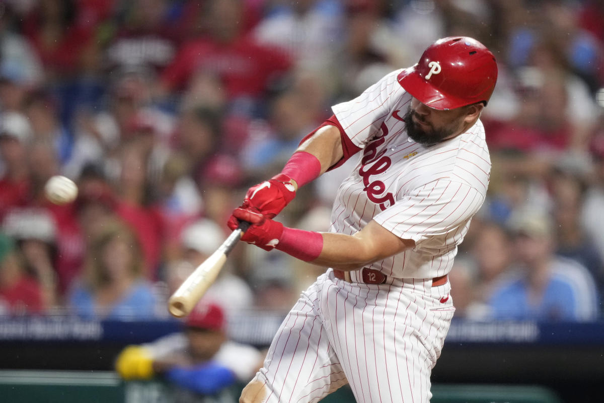 Aaron Nola and Nick Castellanos lead the way in Phillies' 8-4 victory over  Blue Jays, National Sports