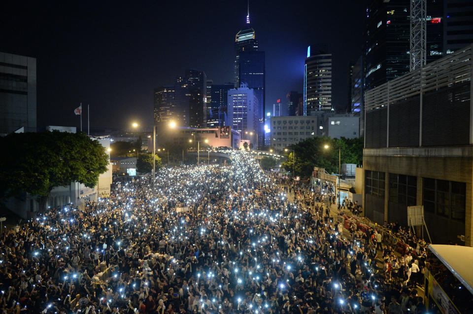 TOPSHOT-HONG KONG-CHINA-POLITICS-DEMOCRACY (Dale De La Rey / AFP via Getty Images)