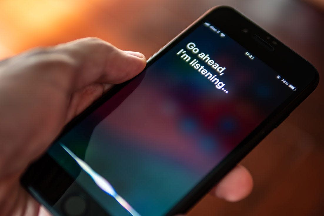 iphone siri listening screen