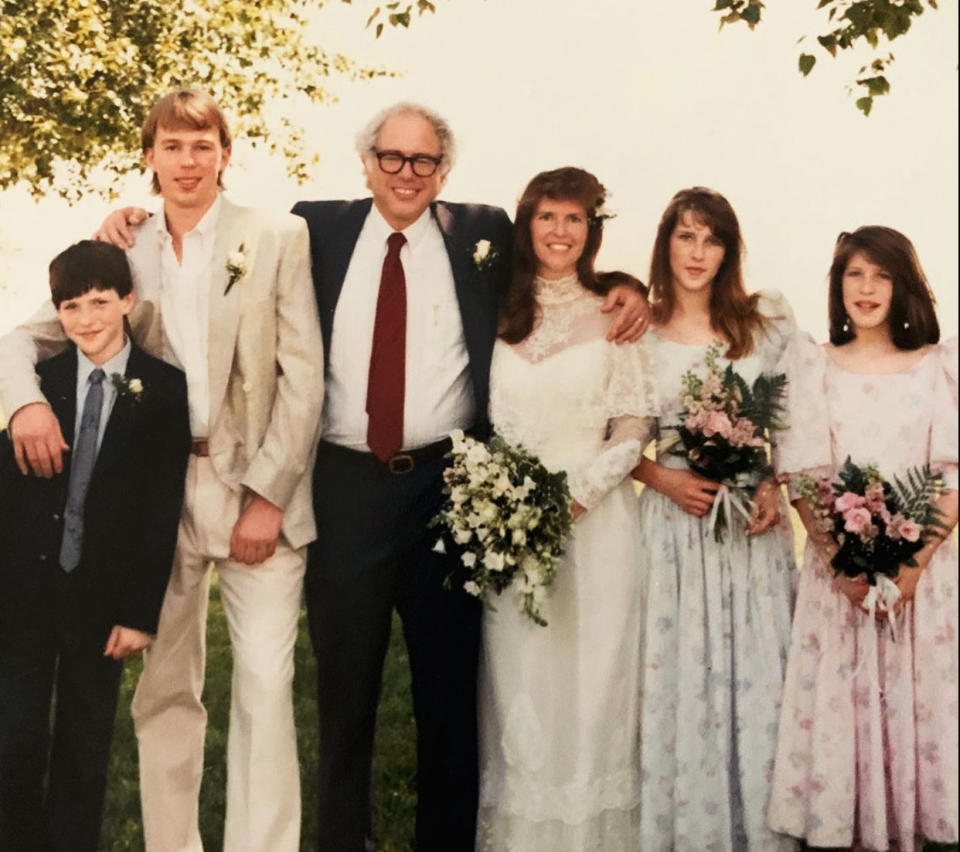 Sanders with Jane and their newly blended family in 1988 | Courtesy Senator Bernie Sanders