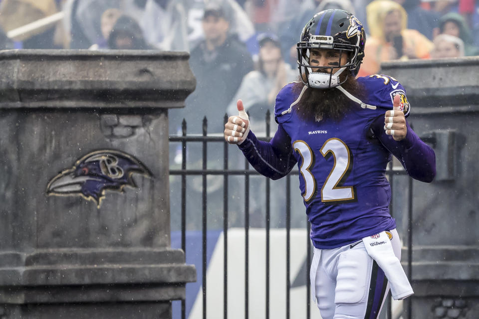 Eric Weddle is reportedly signing a two-year deal with the Los Angeles Rams. (Getty)