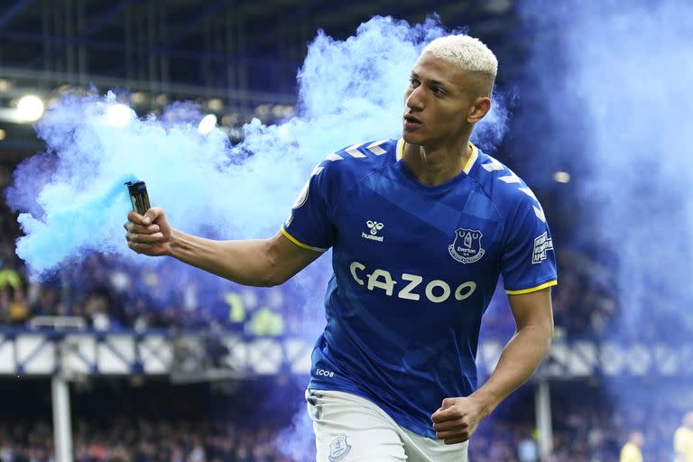 El delantero brasileño Richarlison, figura de Everton y de su seleccionado