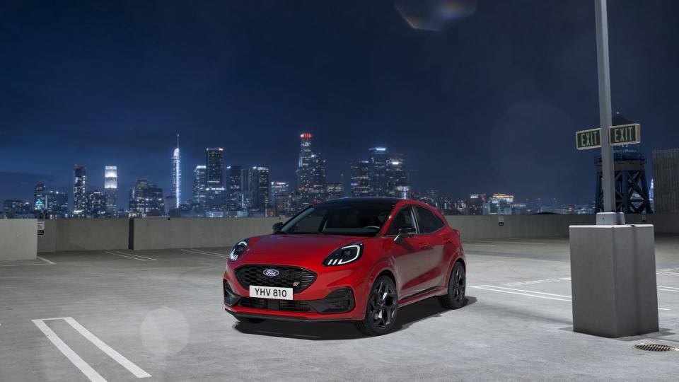 2024 ford puma st front three quarter on parking garage