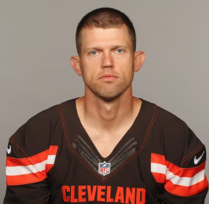 The Cleveland Browns traded punter Andy Lee to the Carolina Panthers (AP).