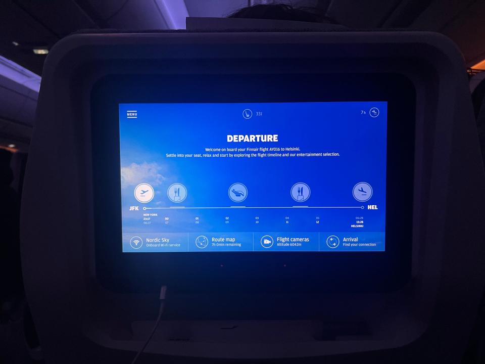 The seatback screen with plan for flight.