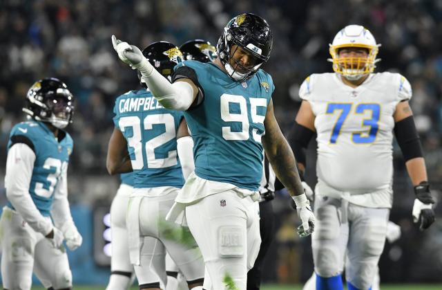 DL Roy Robertson-Harris signs contract extension with Jaguars