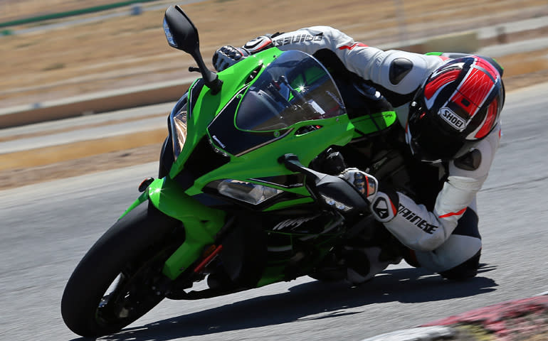 2004 Kawasaki ZX-10R Ninja, Road Test & Review