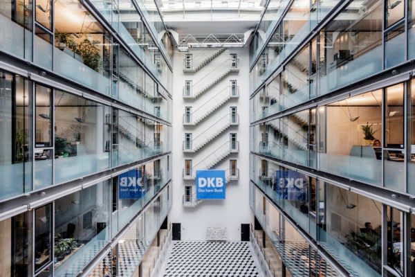 Blick in die DKB Zentrale in Berlin