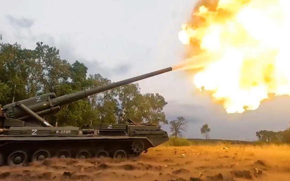 The Russian Ministry of Defense showed the work of self-propelled 203 millimetre heavy artillery Malka hitting firing positions, command posts and areas of concentration of military equipment of the Armed Forces of Ukraine, in May, 2022.  - Ministry of Defence of the Russian Federation/Newsflash