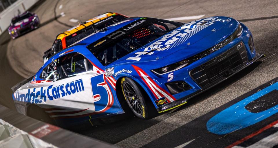 Kyle Larson spins from contact from Bubba Wallace at Richmond Raceway.