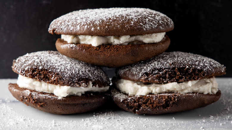 Whoopie pies with filling