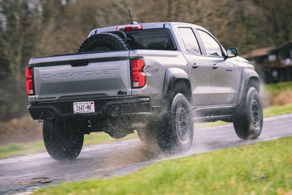 2024 chevrolet colorado zr2 bison