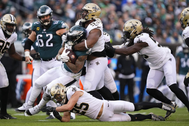 Saints win 20-10 in Philly, deny Eagles top spot in NFC - WHYY