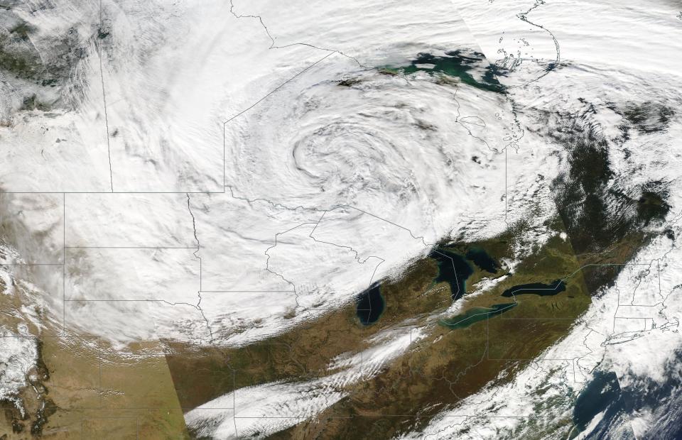 (NASA Worldview) Bomb Cyclone Satellite October 27, 2010