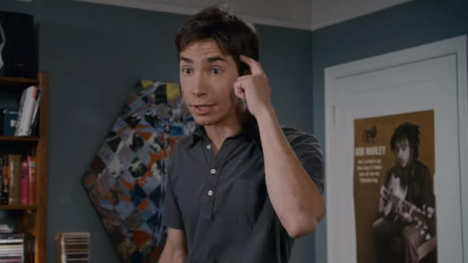 Justin Long in Accepted