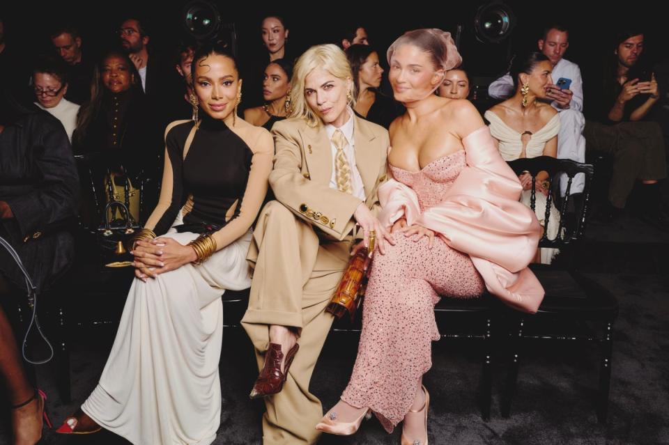 Anitta, Selma Blair and Kylie Jenner at Schiaparelli (Schiaparelli)