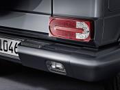 On the outside both G-class models have red brake callipers and 20-inch wheels.