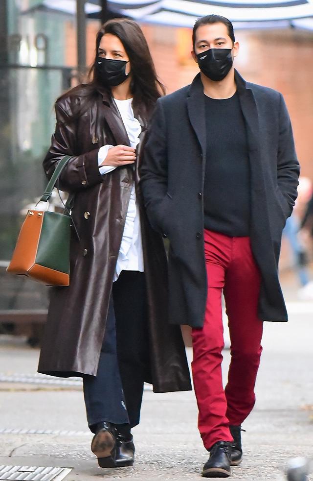 Strathberry - Katie Holmes carries the East/West Mini in