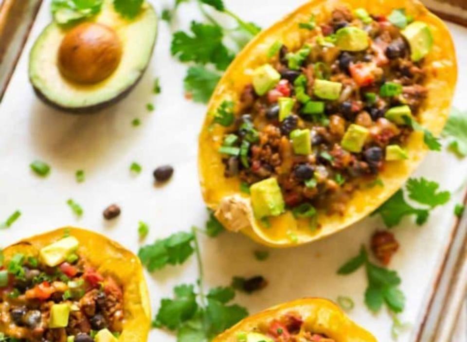 spaghetti squash boats