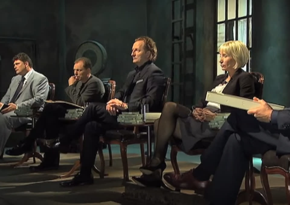 "Dragons' Den – Wie werde ich Millionär" wird das Format in Polen genannt, im Original heißt es "Dragons' Den – jak zostać milionerem". Auch hier müssen die Geschäftsneulige mit ihrer Präsentation vor den Investoren überzeugen, sonst gibt es keinen Cent. (Bild-Copyright: Dragons' Den - jak zostać milionerem/YouTube)