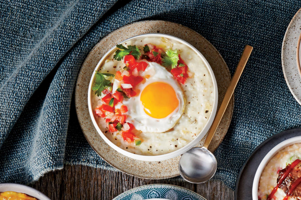 Hatch Chile Grits Breakfast Bowl