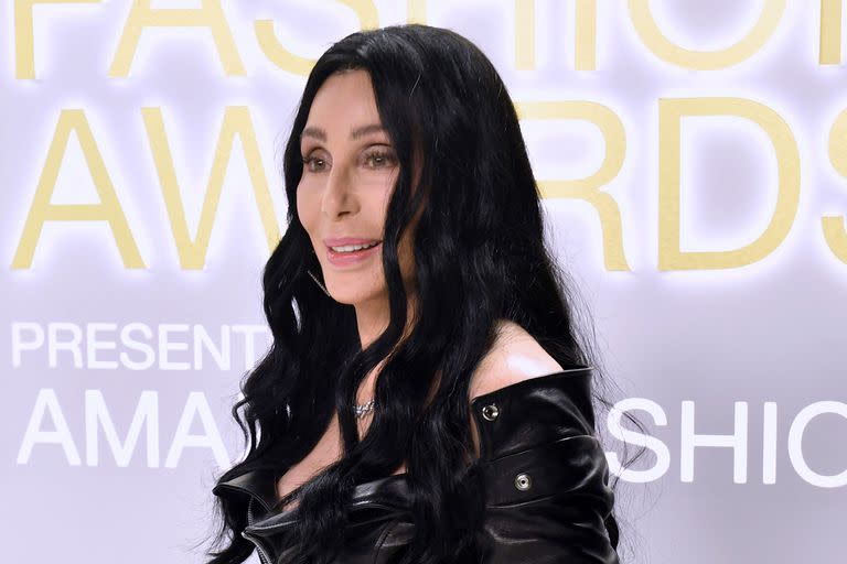 Cher anunció su curioso y más reciente emprendimiento: “Sí, esto es real”