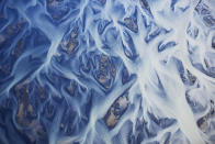 <p>Stunning birds eye photos of the glacial rivers in Iceland. (Photo: Jassen Todorov/Caters News) </p>
