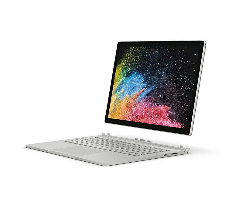 Surface Book 13.5 - Intel Core i5, 8GB RAM, 256 GB