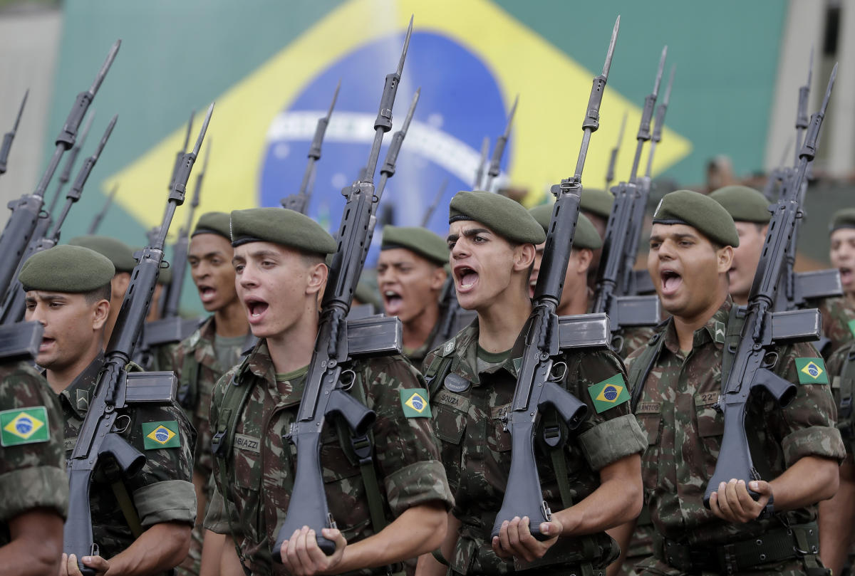 Bolsonaro Military