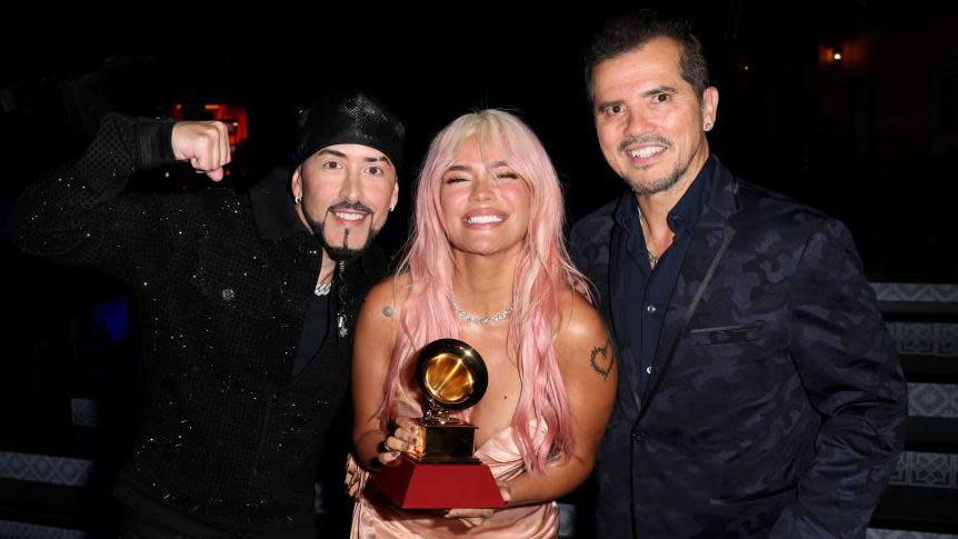 Yandel, Karol G y John Leguízamo