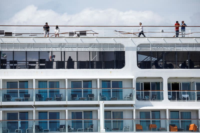 MSC Armonia docks in Barcelona's Port